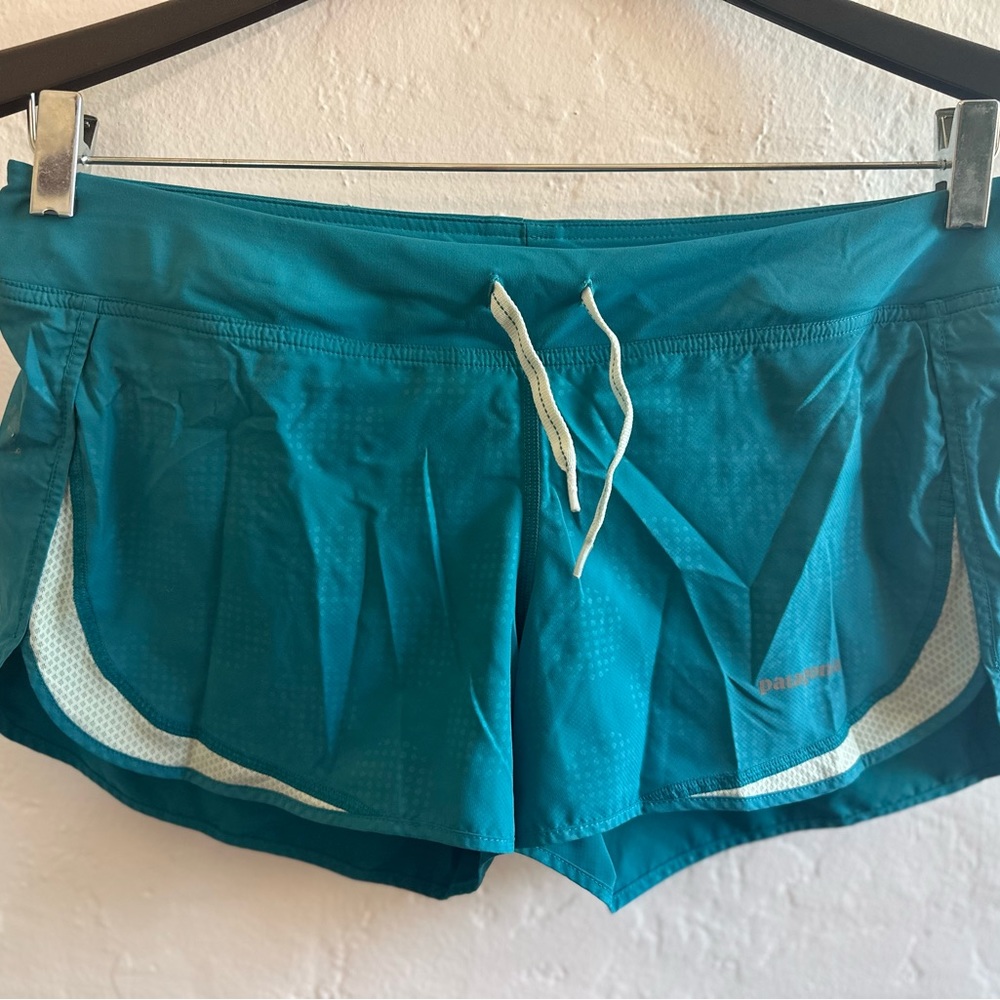 Patagonia active shorts size medium